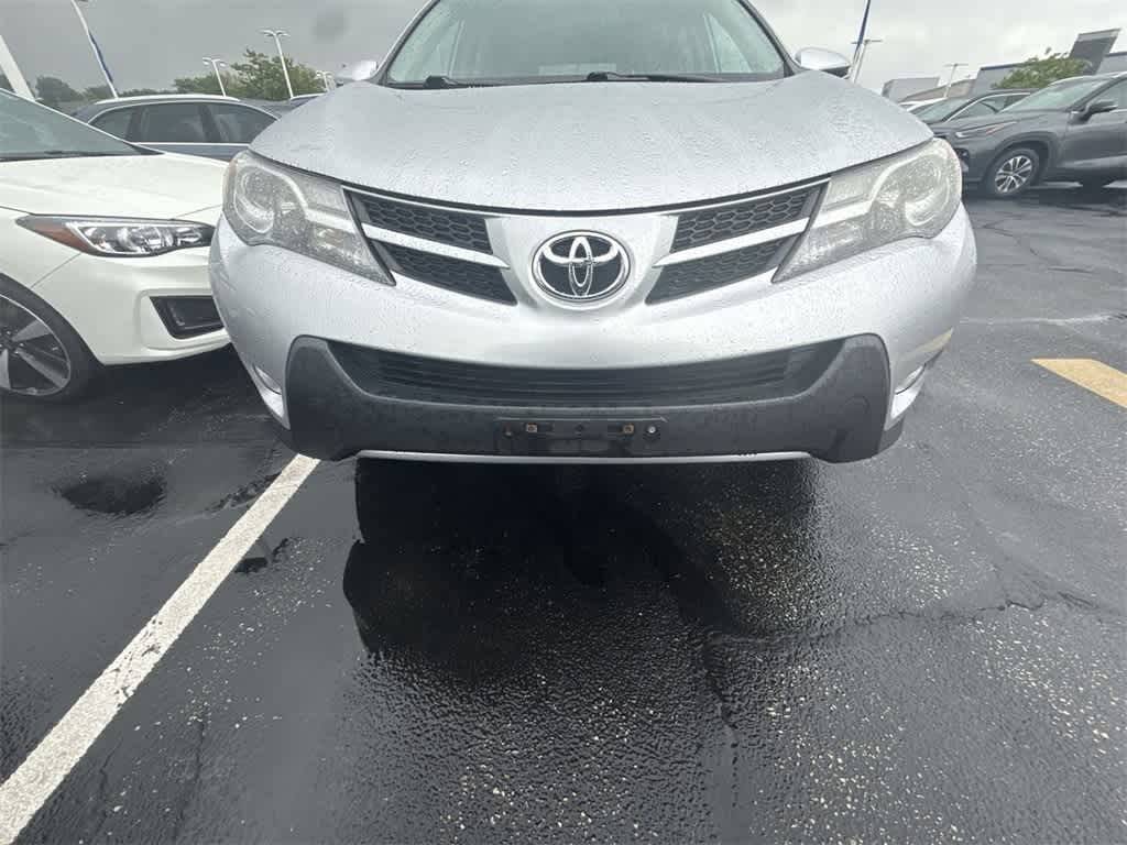 Thumbnail: 2013 Toyota RAV4 - 9
