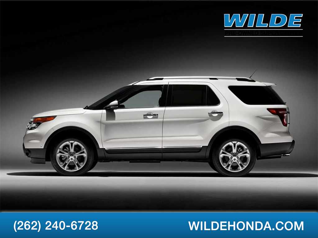 2013 Ford Explorer XLT -
                  Waukesha, WI
