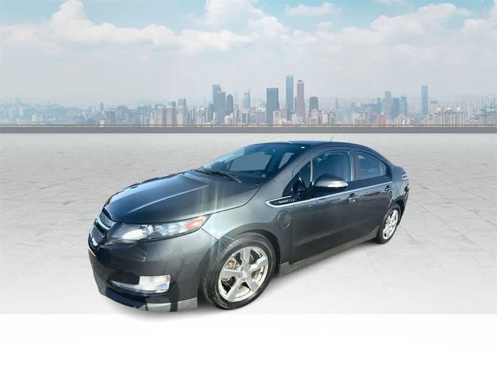 2013 Chevrolet Volt Base -
                  Waukesha, WI