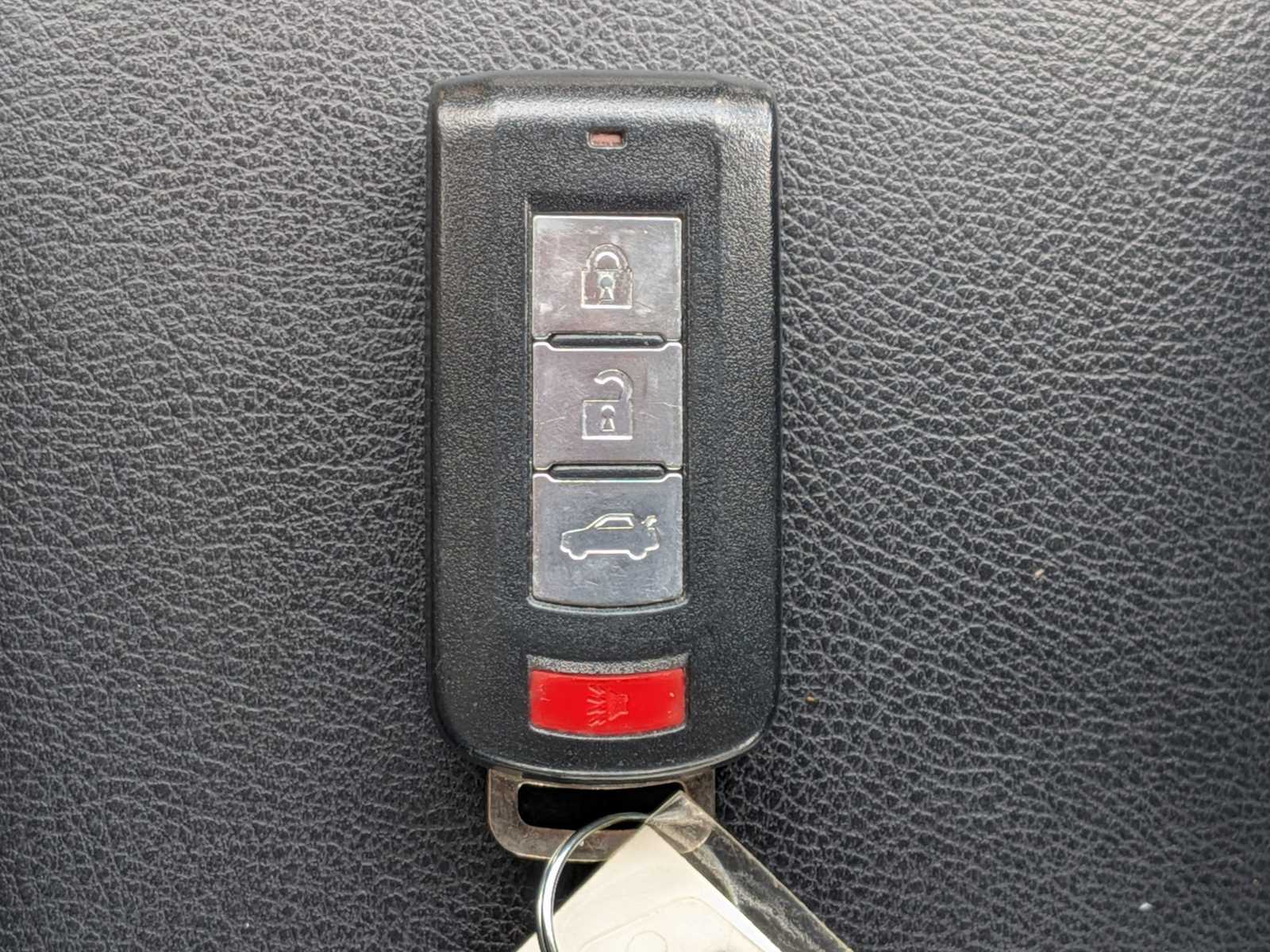 Thumbnail: 2013 Mitsubishi Lancer - 30