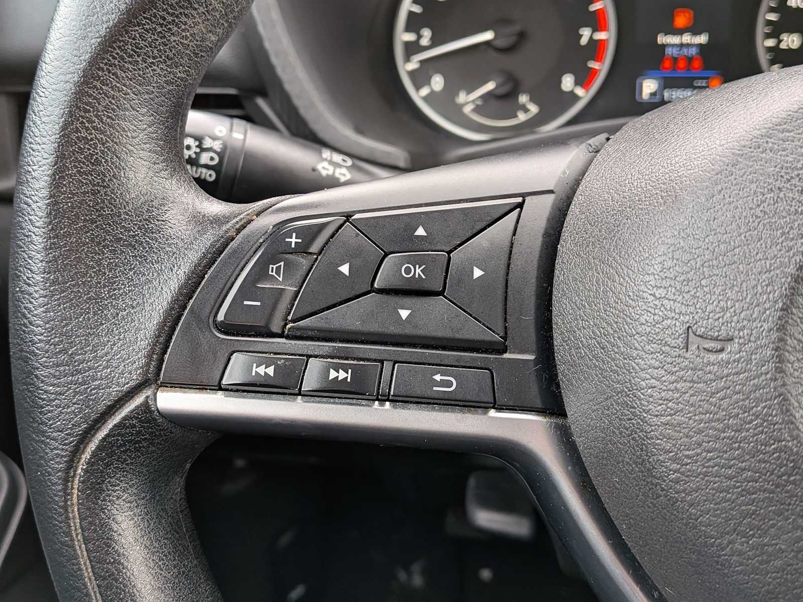 Thumbnail: 2022 Nissan Sentra - 21