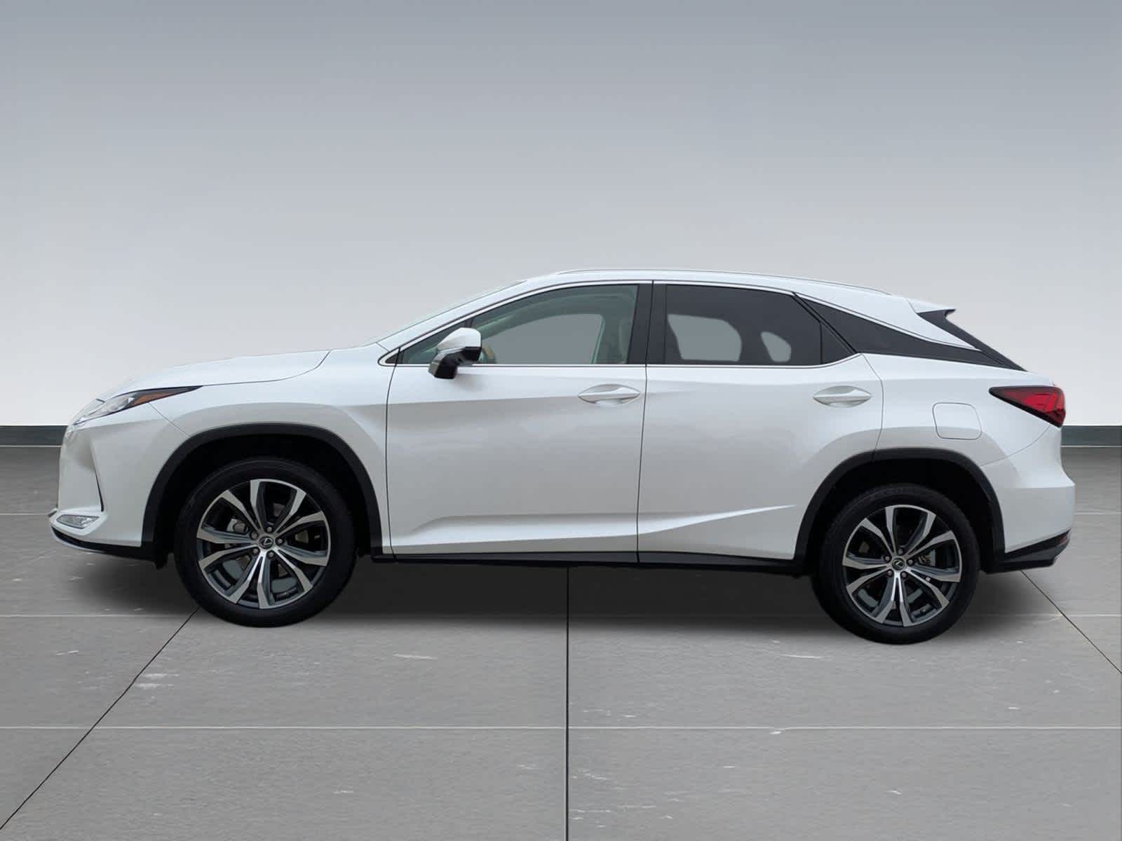 Thumbnail: 2022 Lexus RX - 3