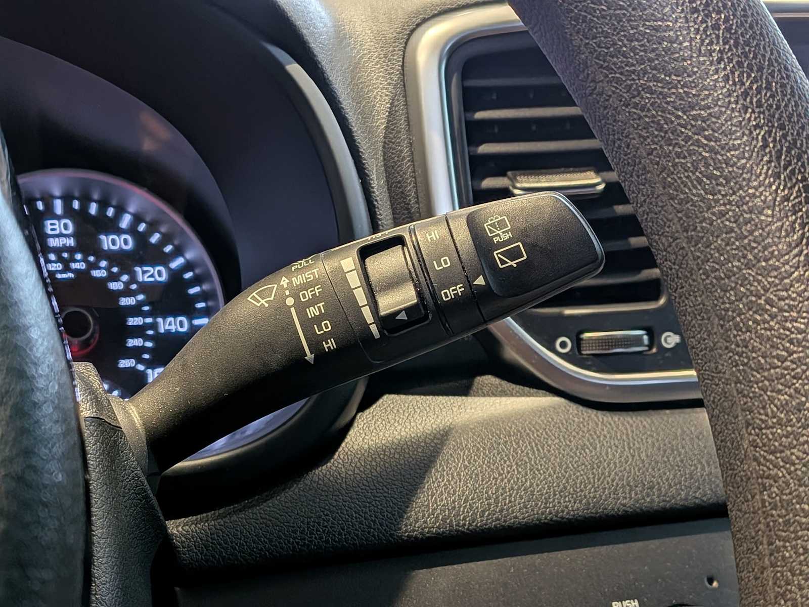 Thumbnail: 2020 Kia Sportage - 24