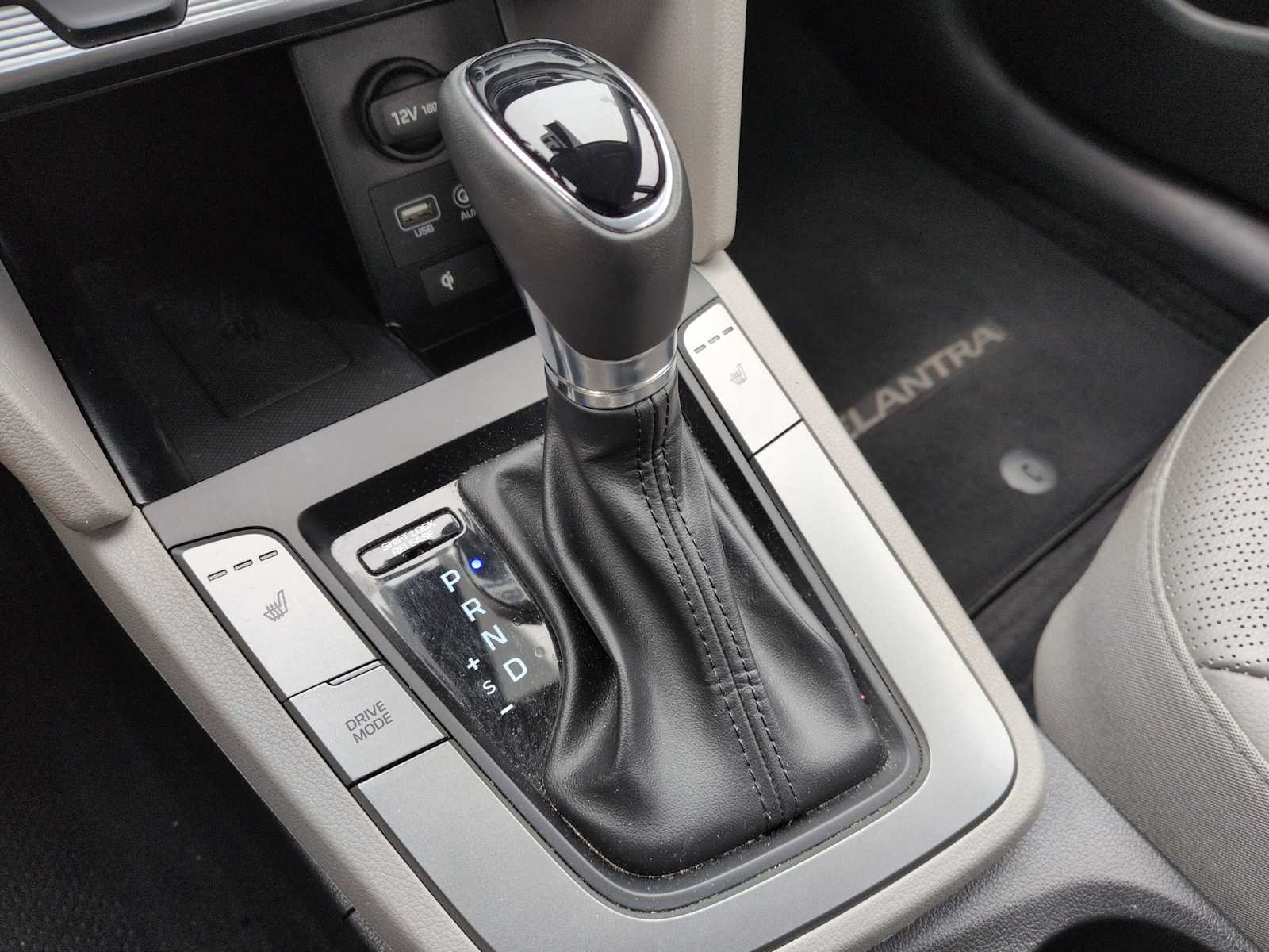 Thumbnail: 2019 Hyundai Elantra - 30