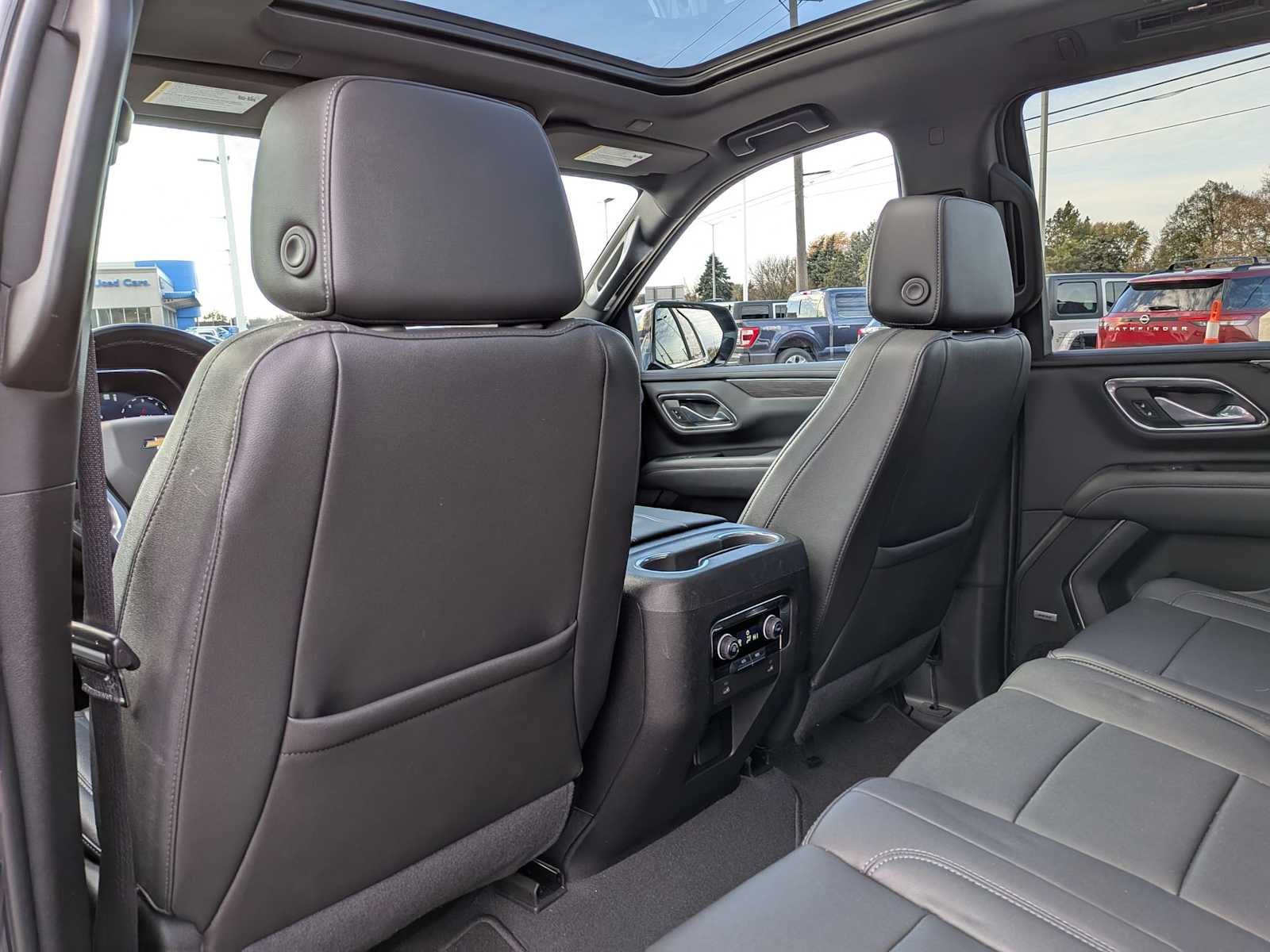 Thumbnail: 2023 Chevrolet Tahoe - 17