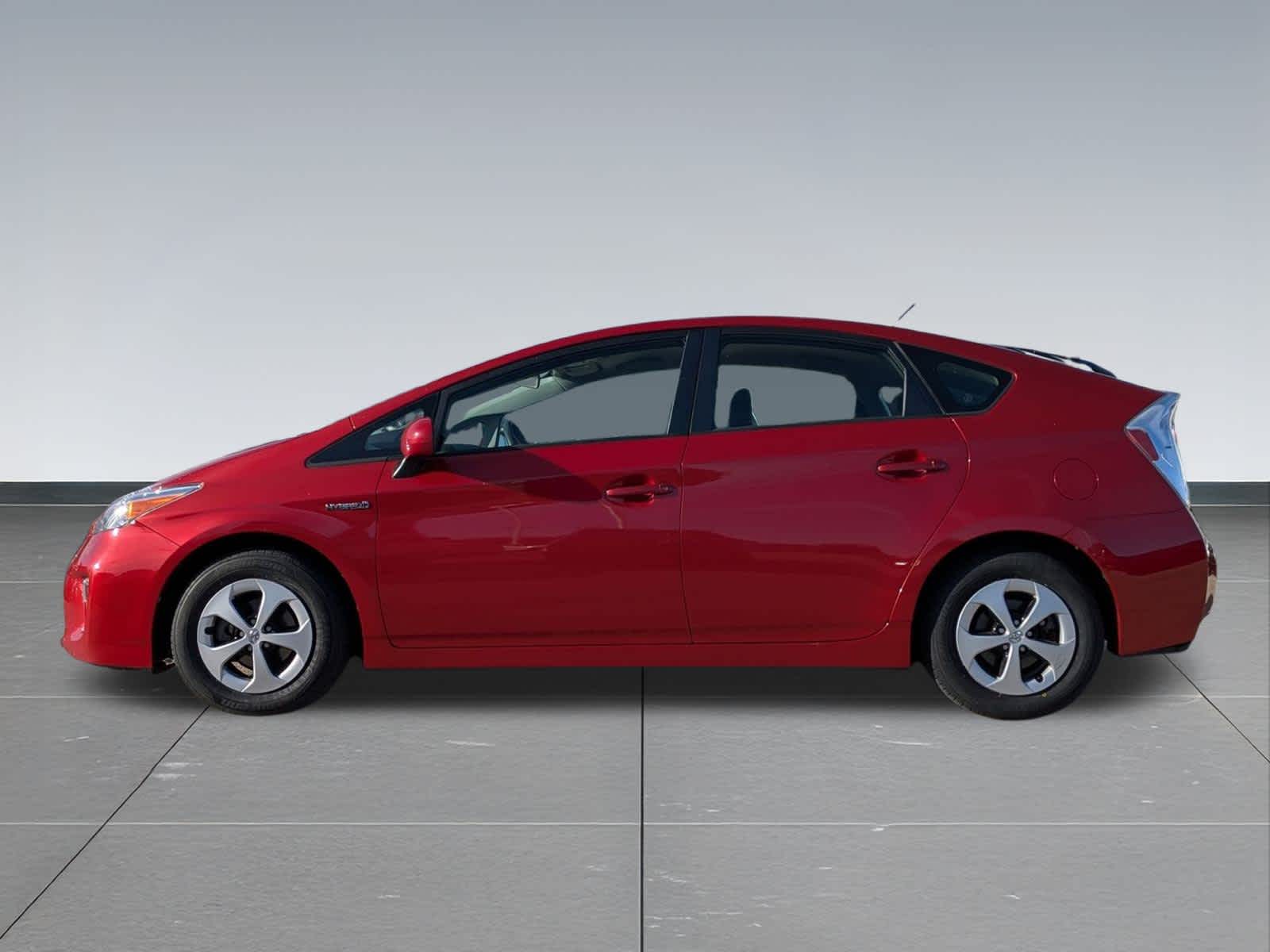 2015 Toyota Prius Four photo 3