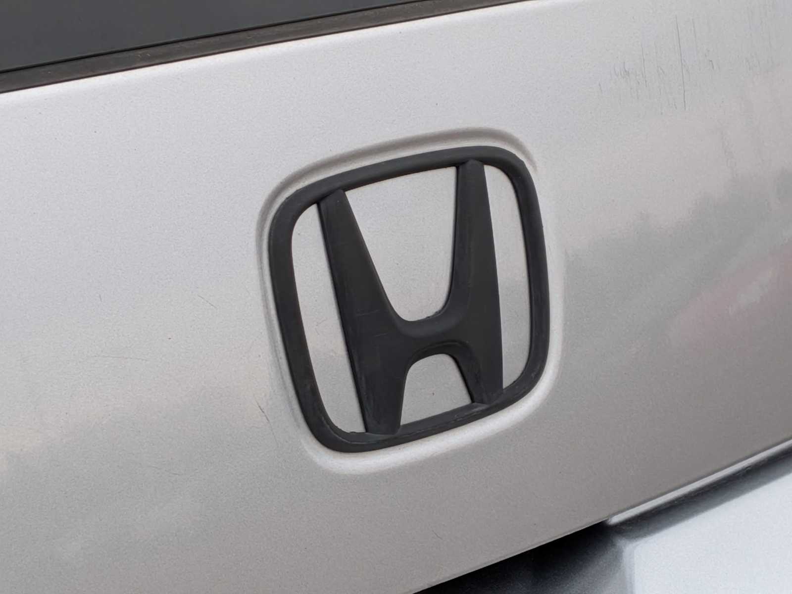 Thumbnail: 2011 Honda CR-Z - 13