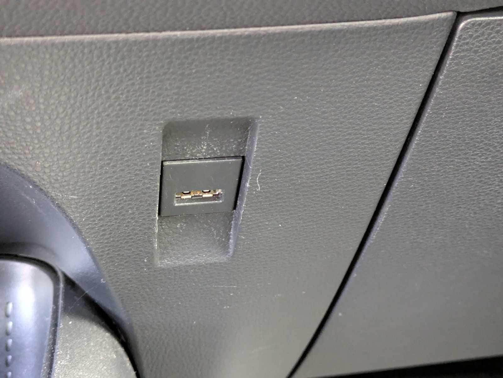 Thumbnail: 2022 Toyota Corolla - 28