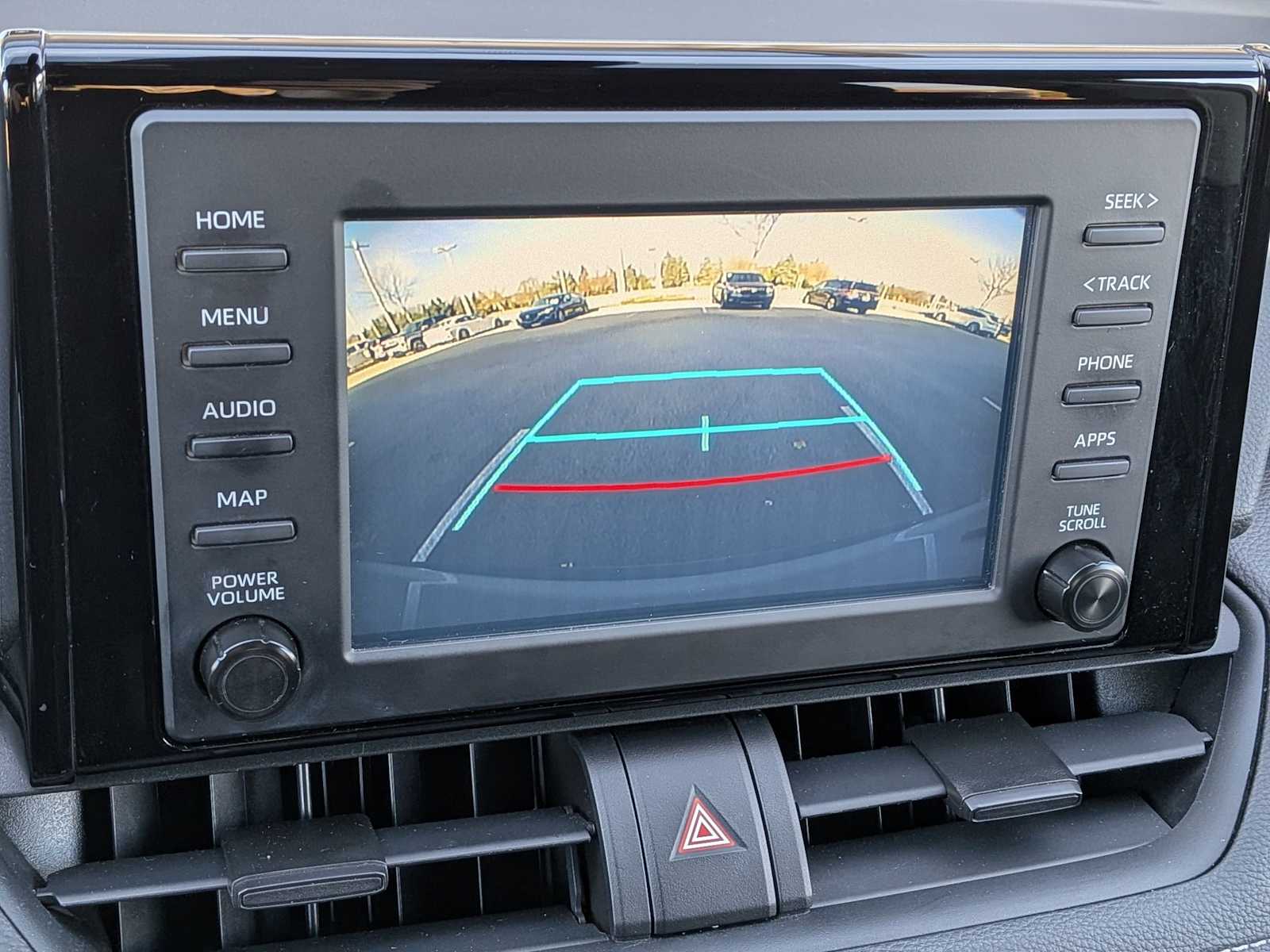 Thumbnail: 2019 Toyota RAV4 - 26