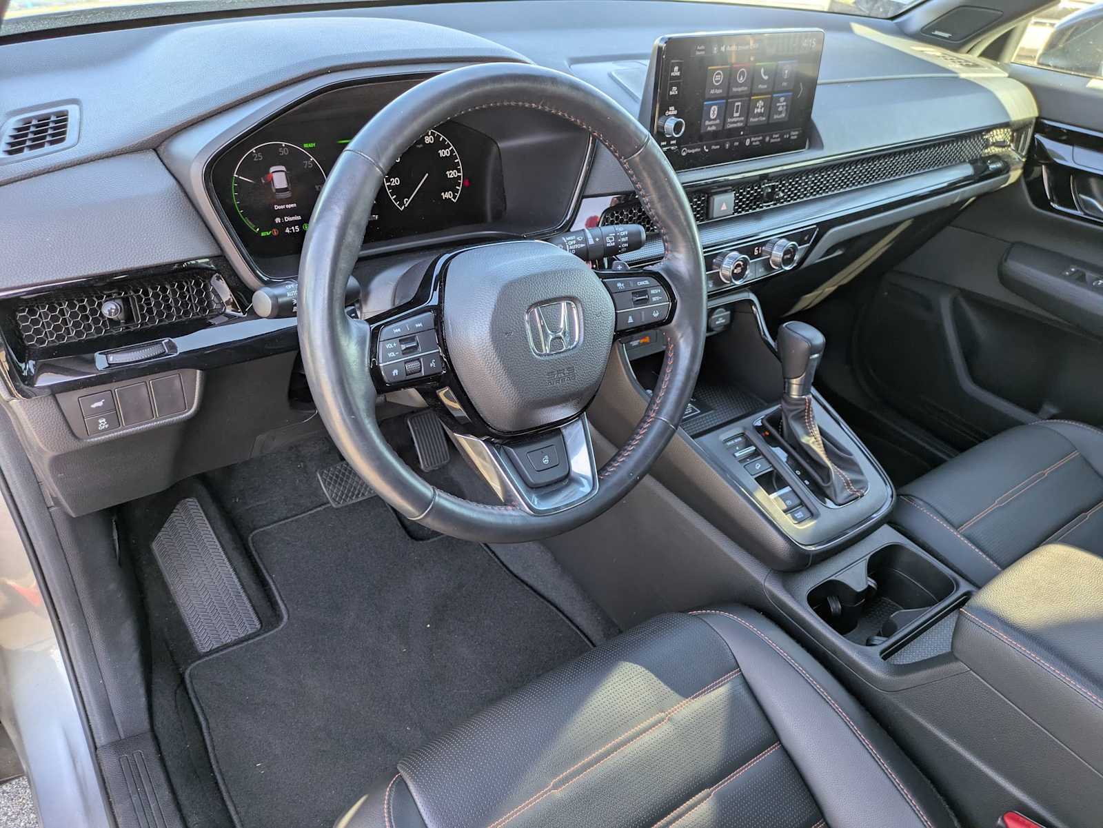 2023 Honda CR-V Hybrid Sport Touring photo 2