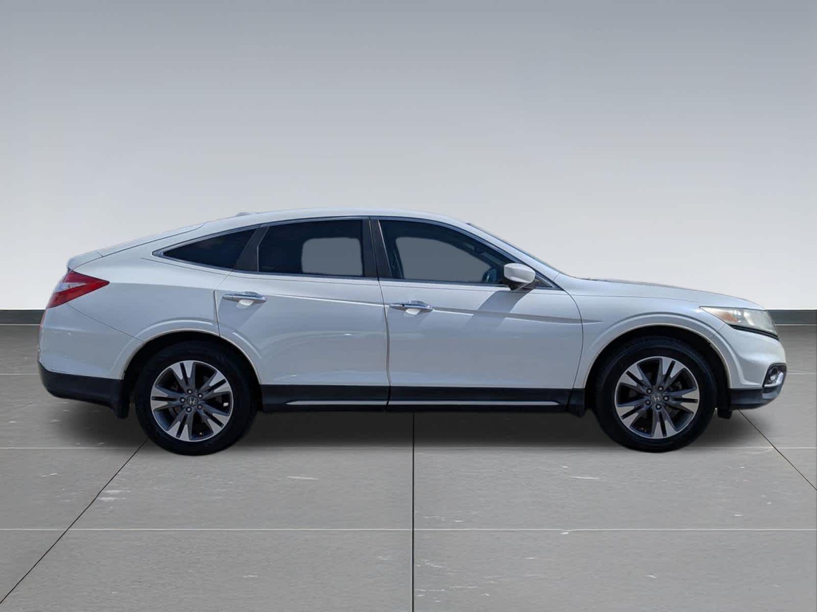 Thumbnail: 2013 Honda Crosstour - 6