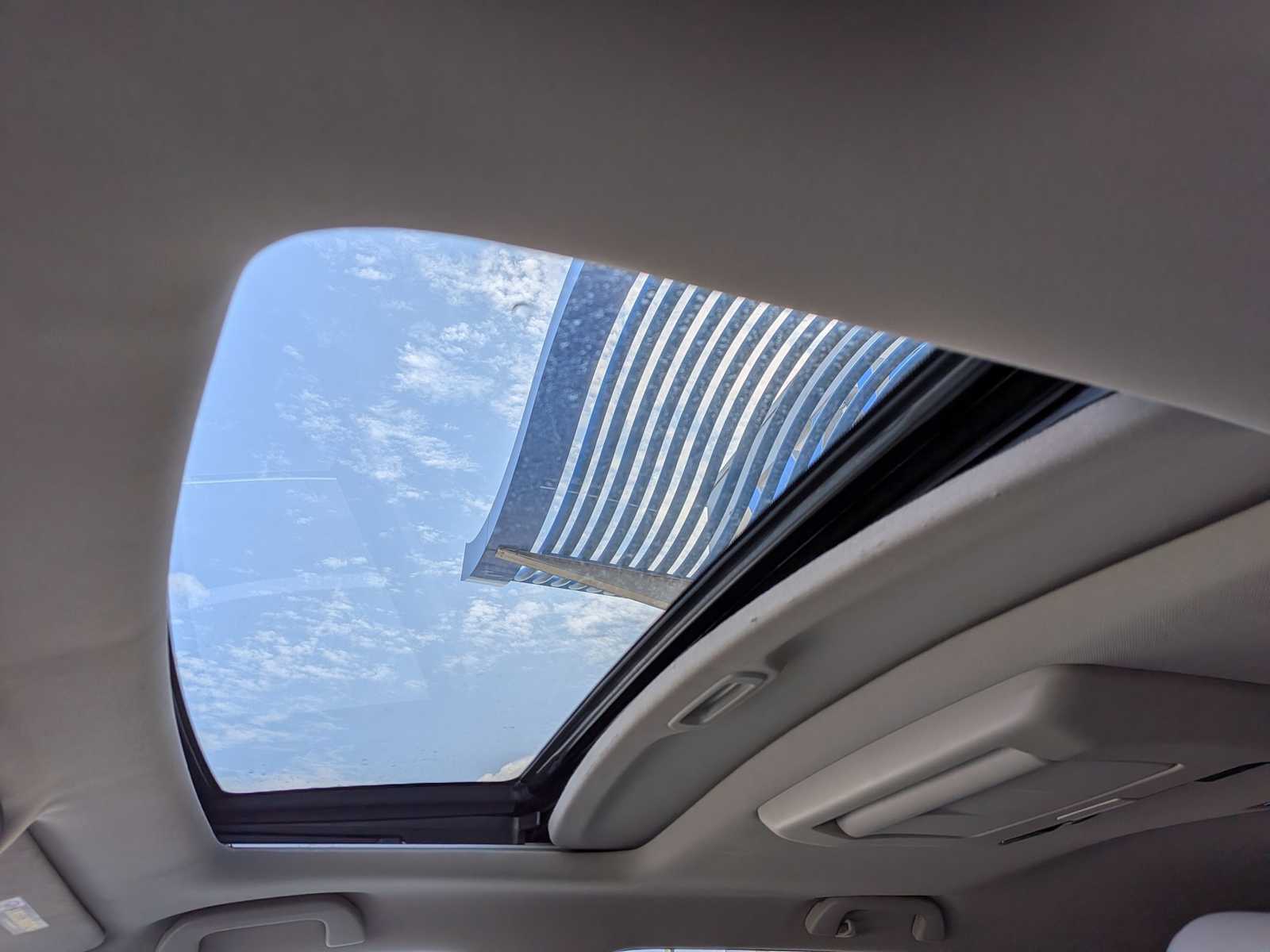 Thumbnail: 2012 Acura MDX - 17