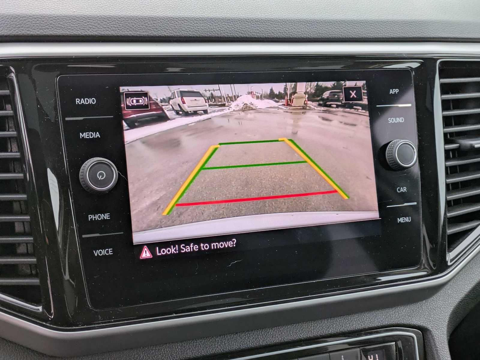 Thumbnail: 2022 Volkswagen Atlas - 29