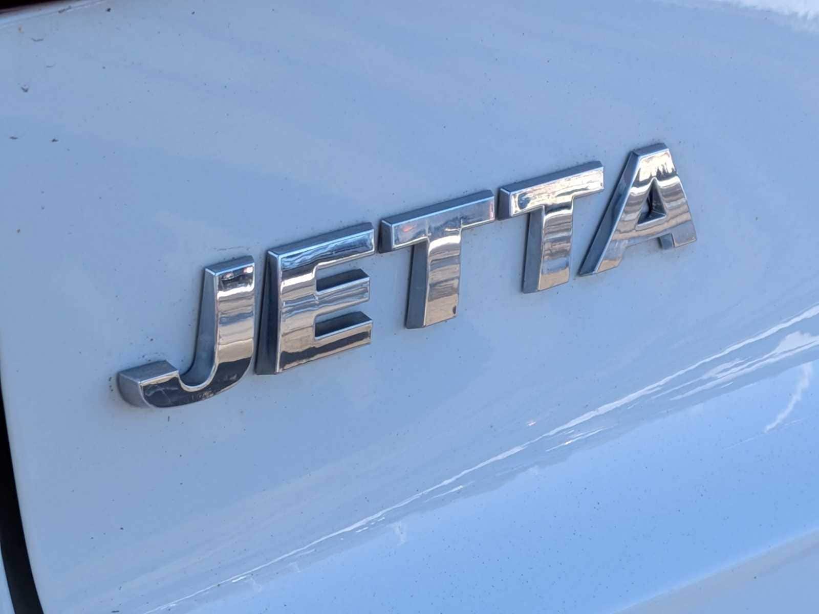 Thumbnail: 2017 Volkswagen Jetta - 10