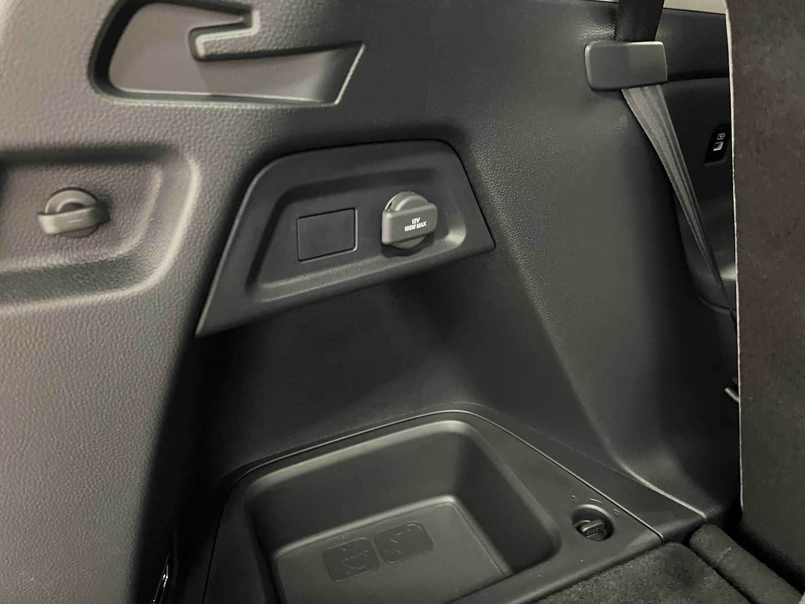 Thumbnail: 2025 Honda Pilot - 32