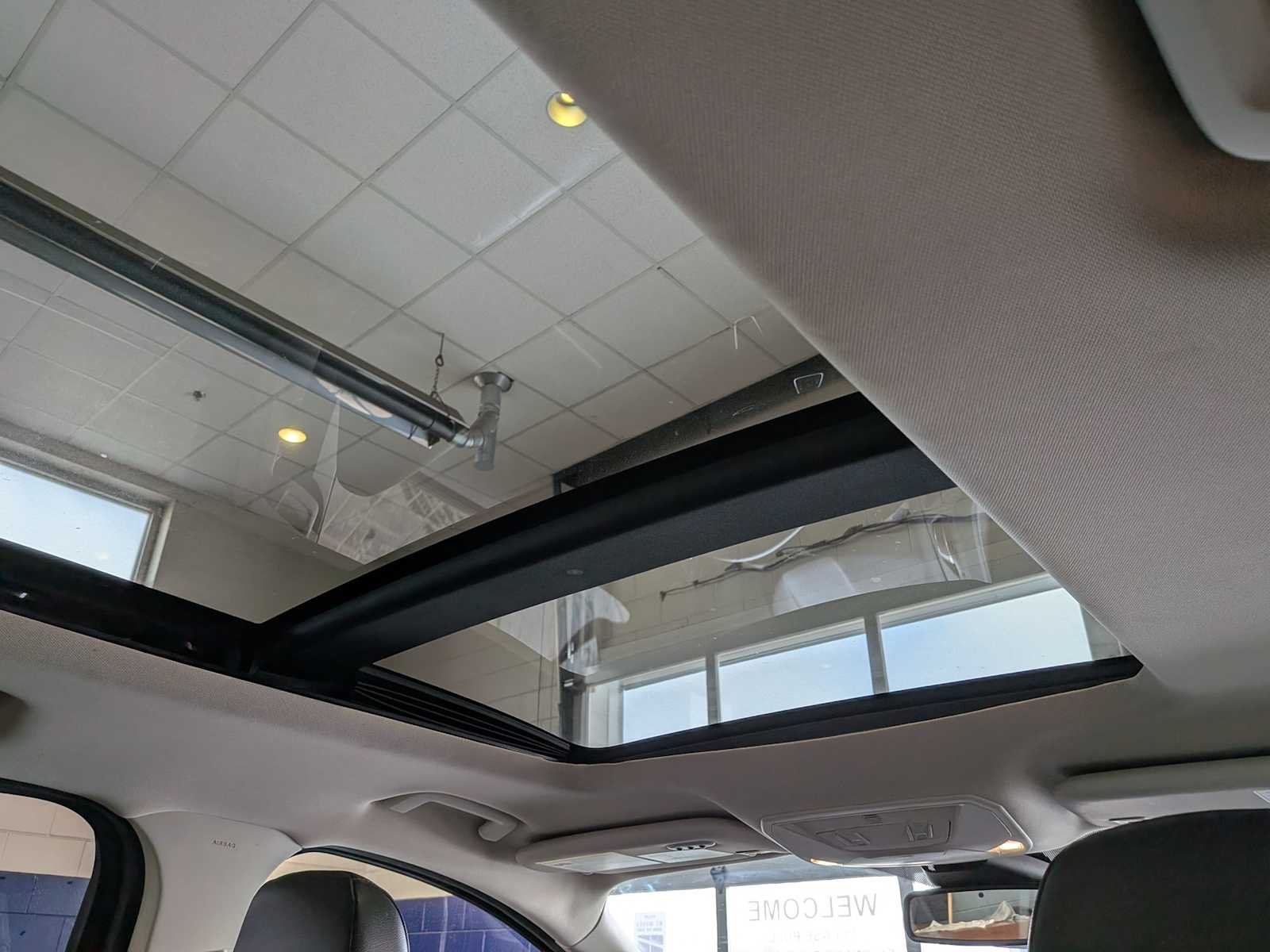 Thumbnail: 2019 Ford Escape - 21