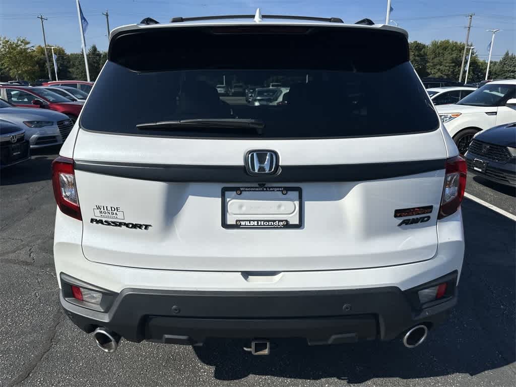 Thumbnail: 2023 Honda Passport - 4