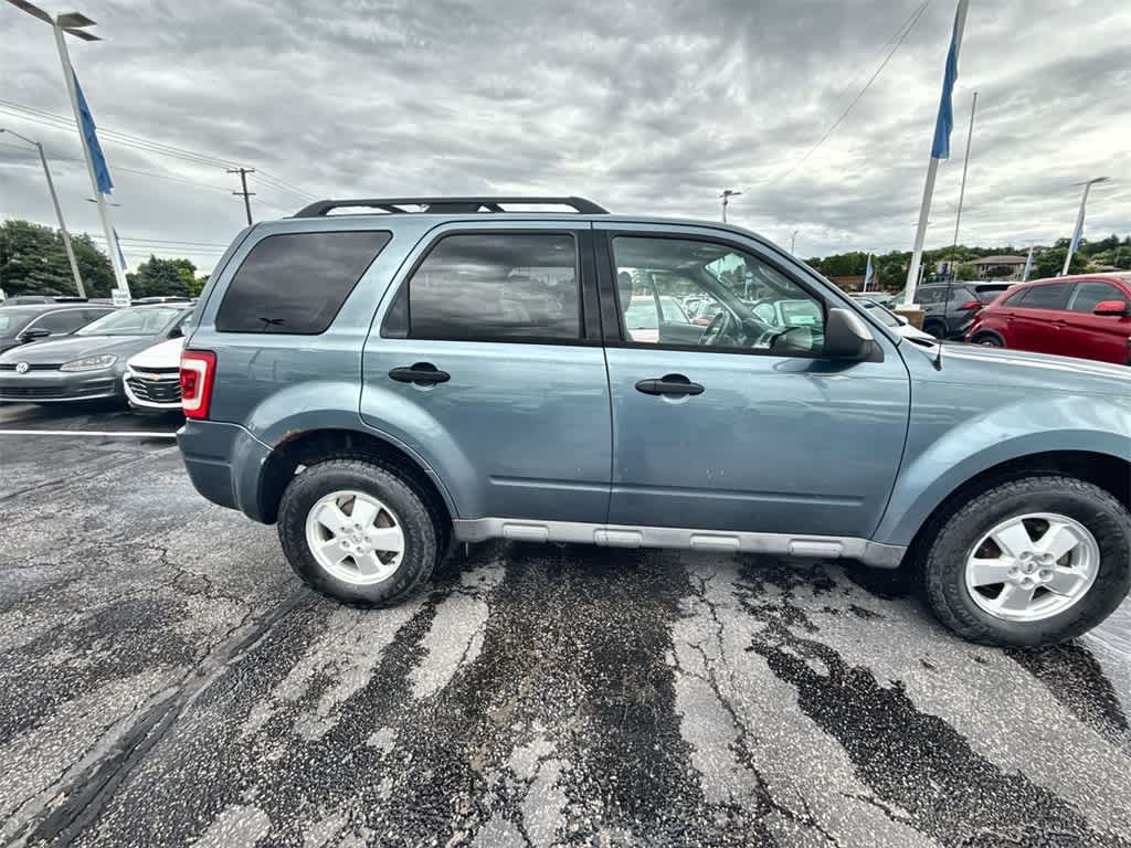 Thumbnail: 2012 Ford Escape - 7