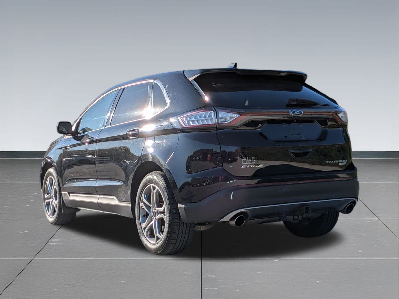 Thumbnail: 2016 Ford Edge - 4