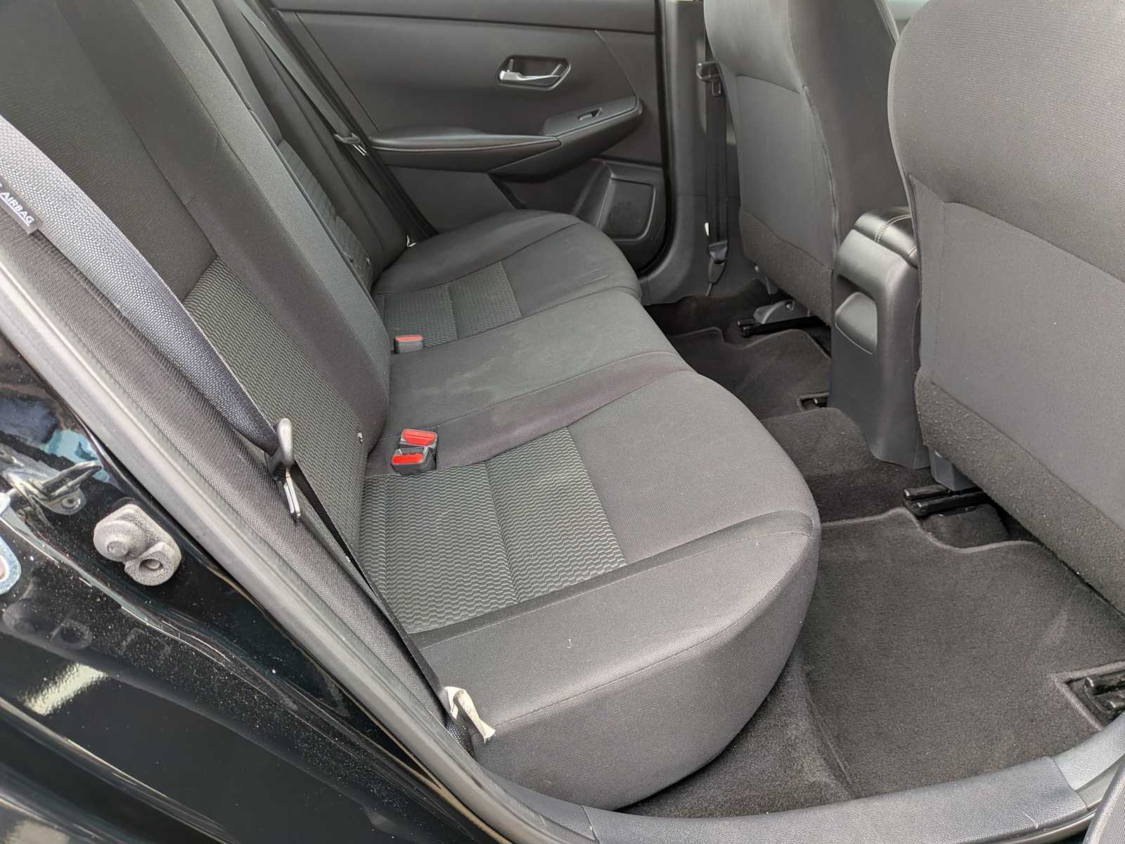 Thumbnail: 2020 Nissan Sentra - 18