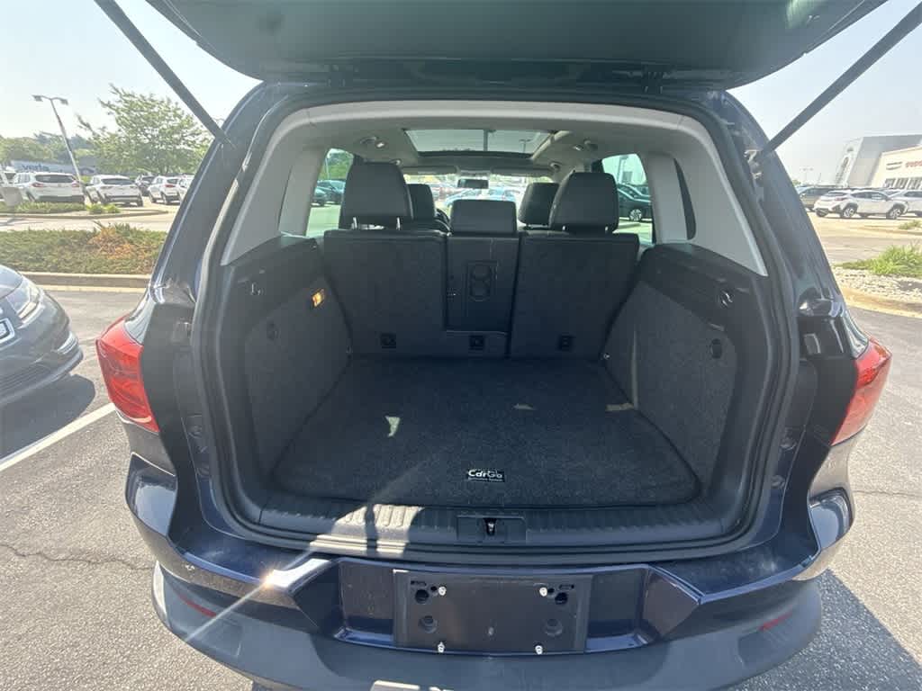 2012 Volkswagen Tiguan SE 33