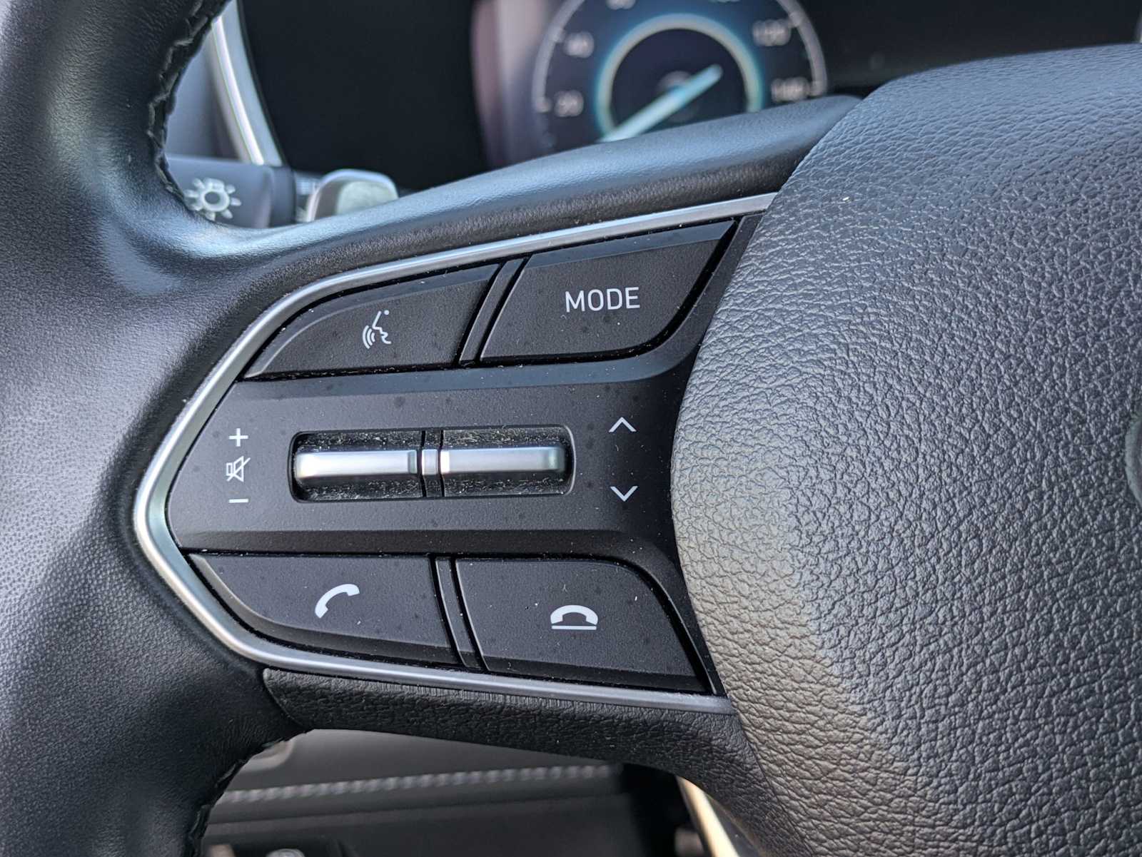 Thumbnail: 2022 Hyundai Santa Fe - 24