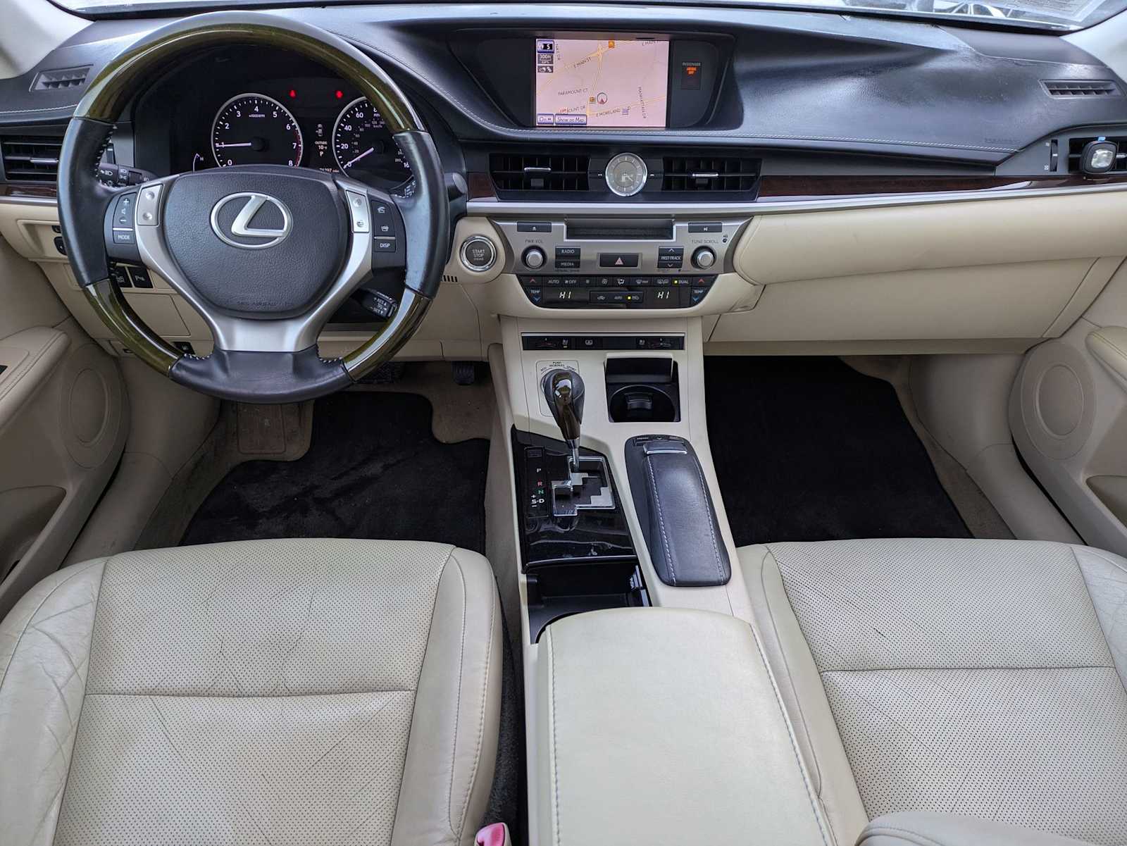 Thumbnail: 2013 Lexus ES - 14