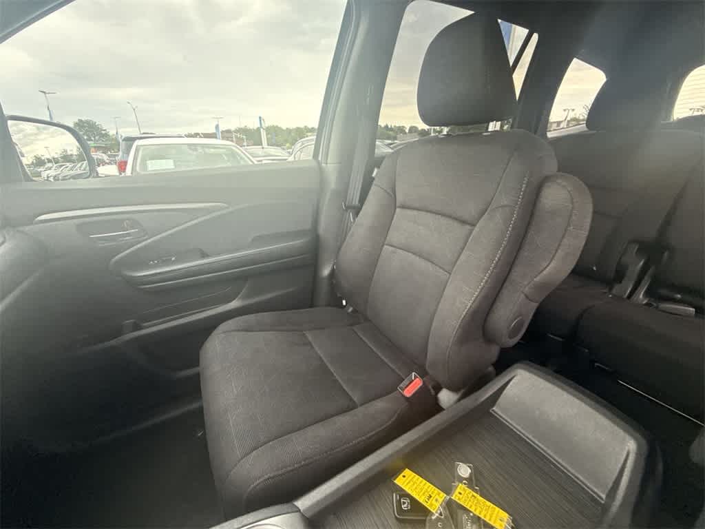 Thumbnail: 2022 Honda Pilot - 21