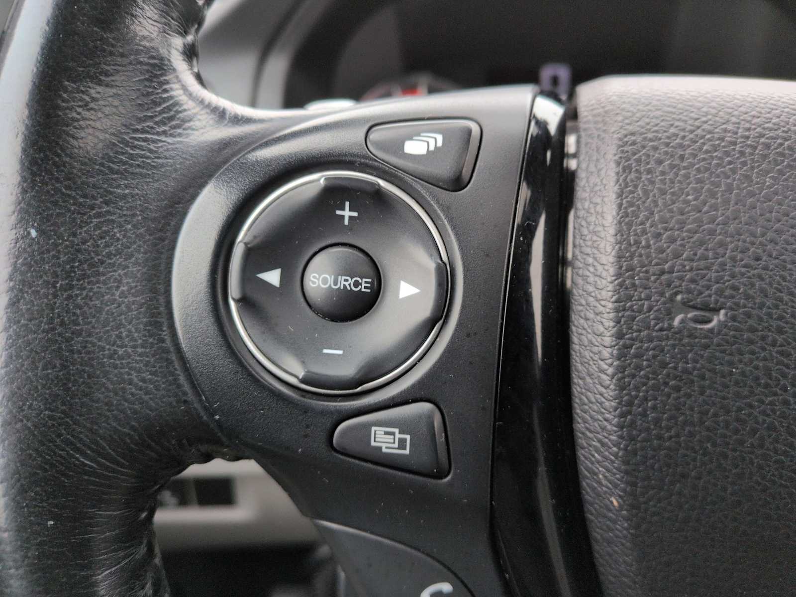 Thumbnail: 2016 Honda Pilot - 24