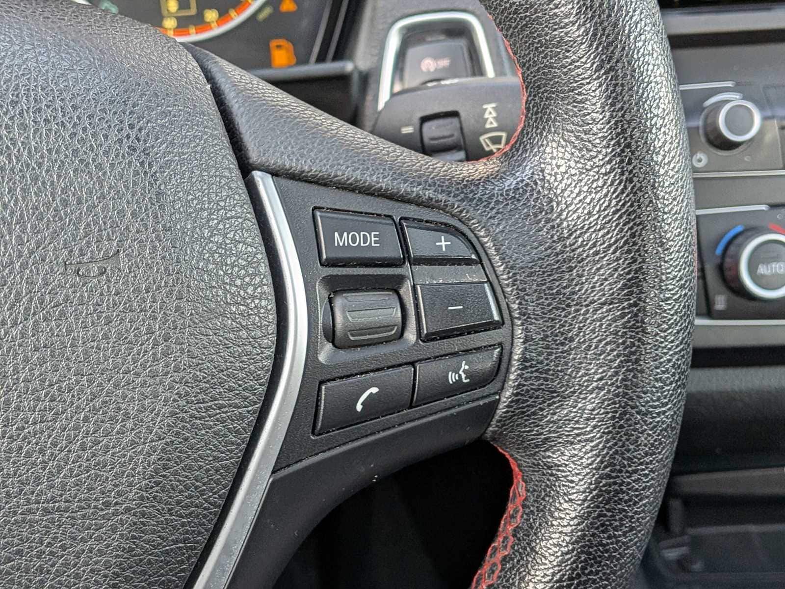 Thumbnail: 2015 BMW 2 Series - 24