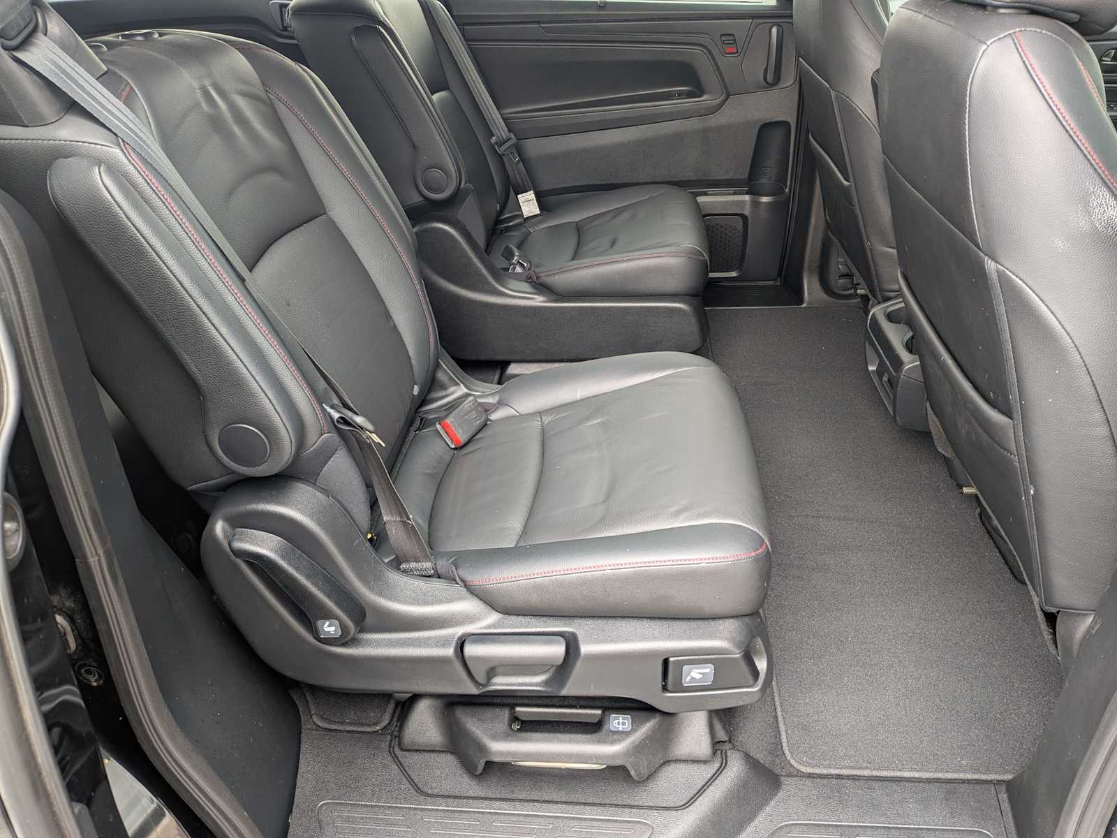 Thumbnail: 2023 Honda Odyssey - 20