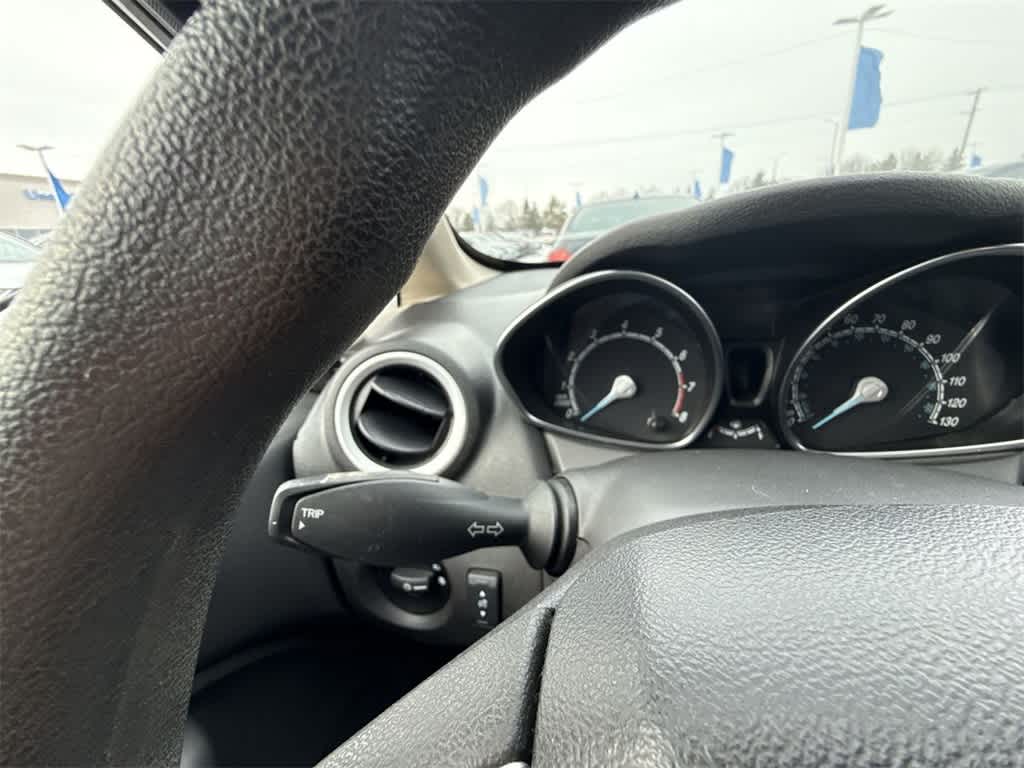 Thumbnail: 2018 Ford Fiesta - 24
