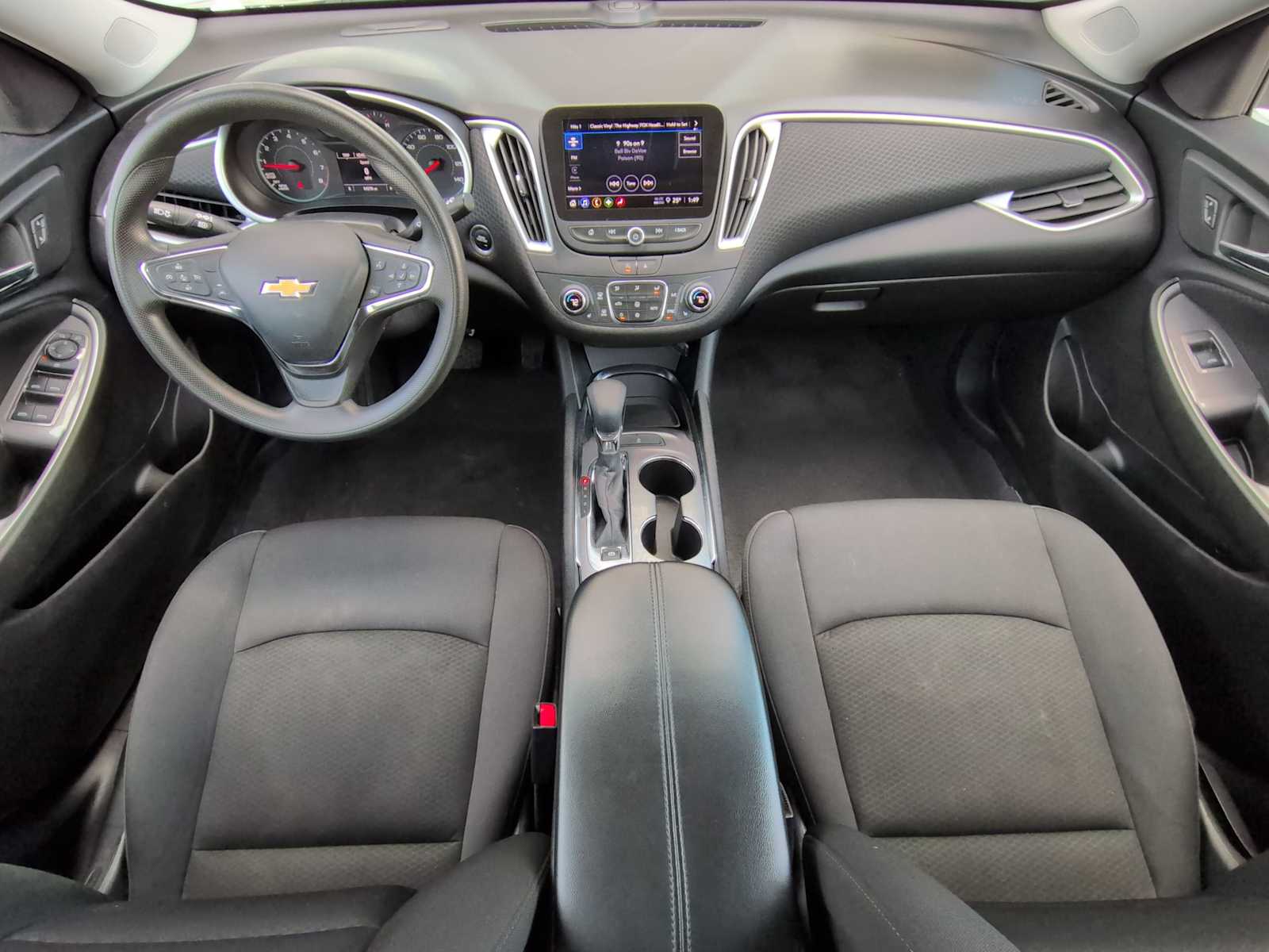 Thumbnail: 2023 Chevrolet Malibu - 15