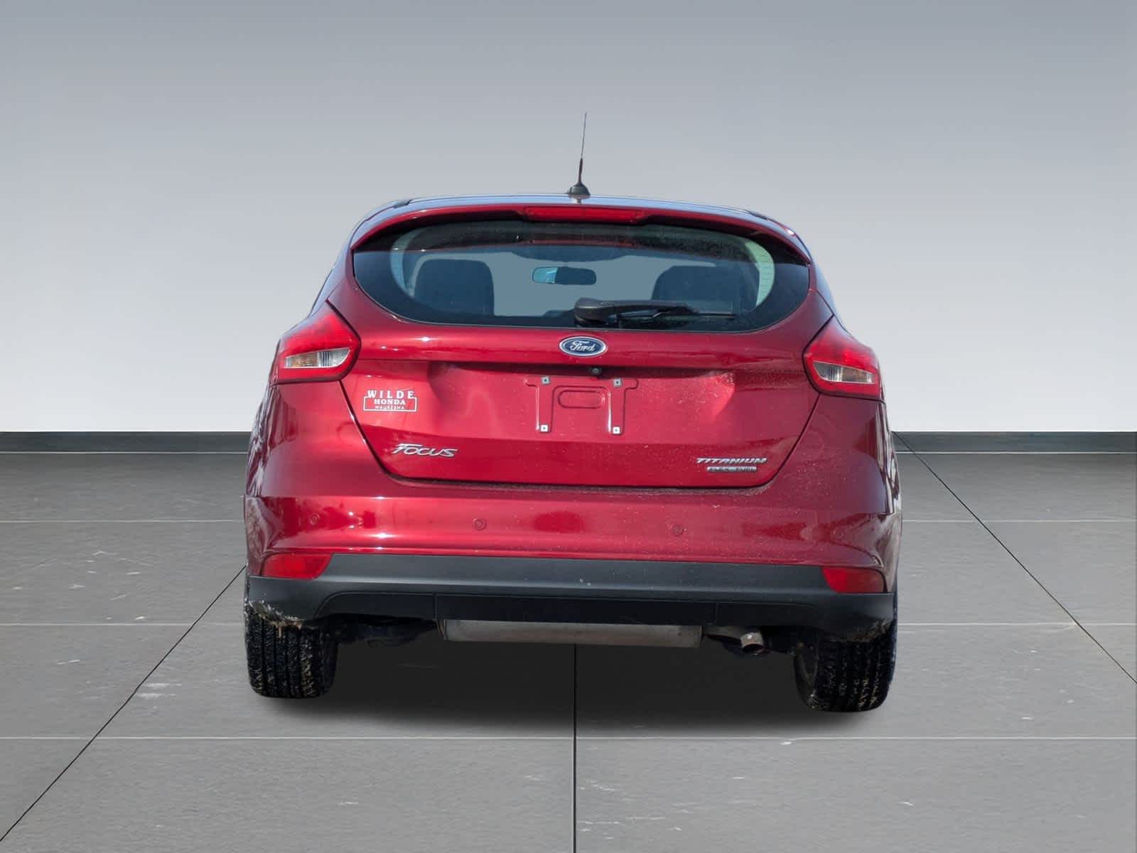 Thumbnail: 2016 Ford Focus - 5