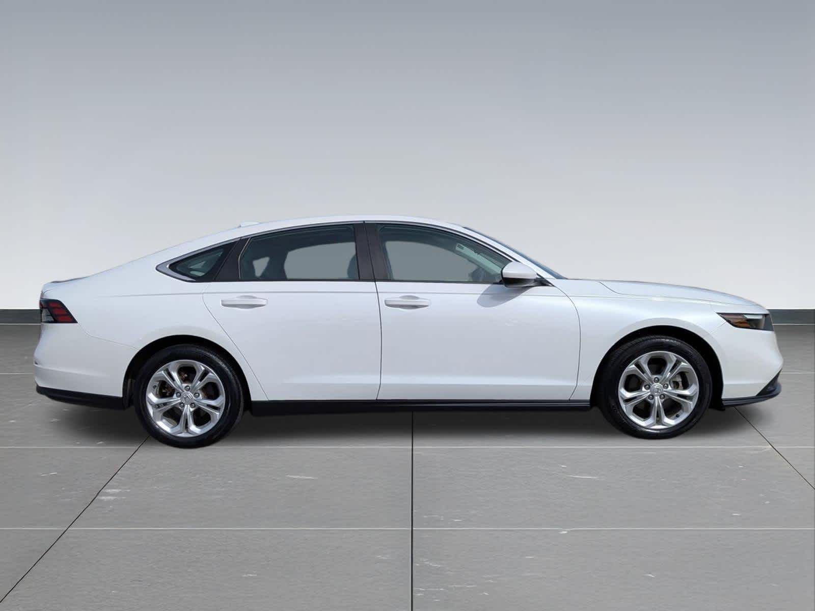 Thumbnail: 2023 Honda Accord - 6