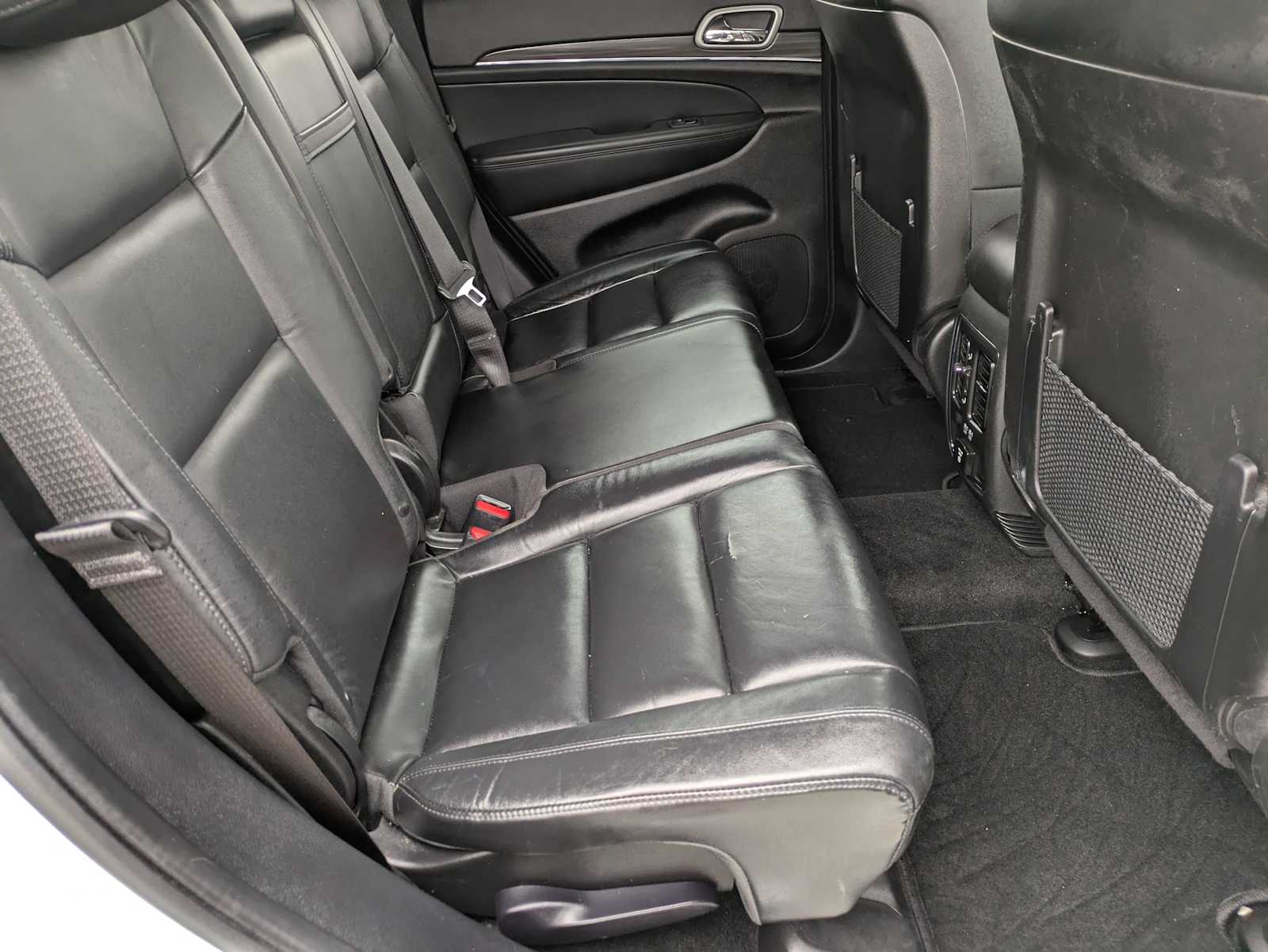 Thumbnail: 2021 Jeep Grand Cherokee - 20