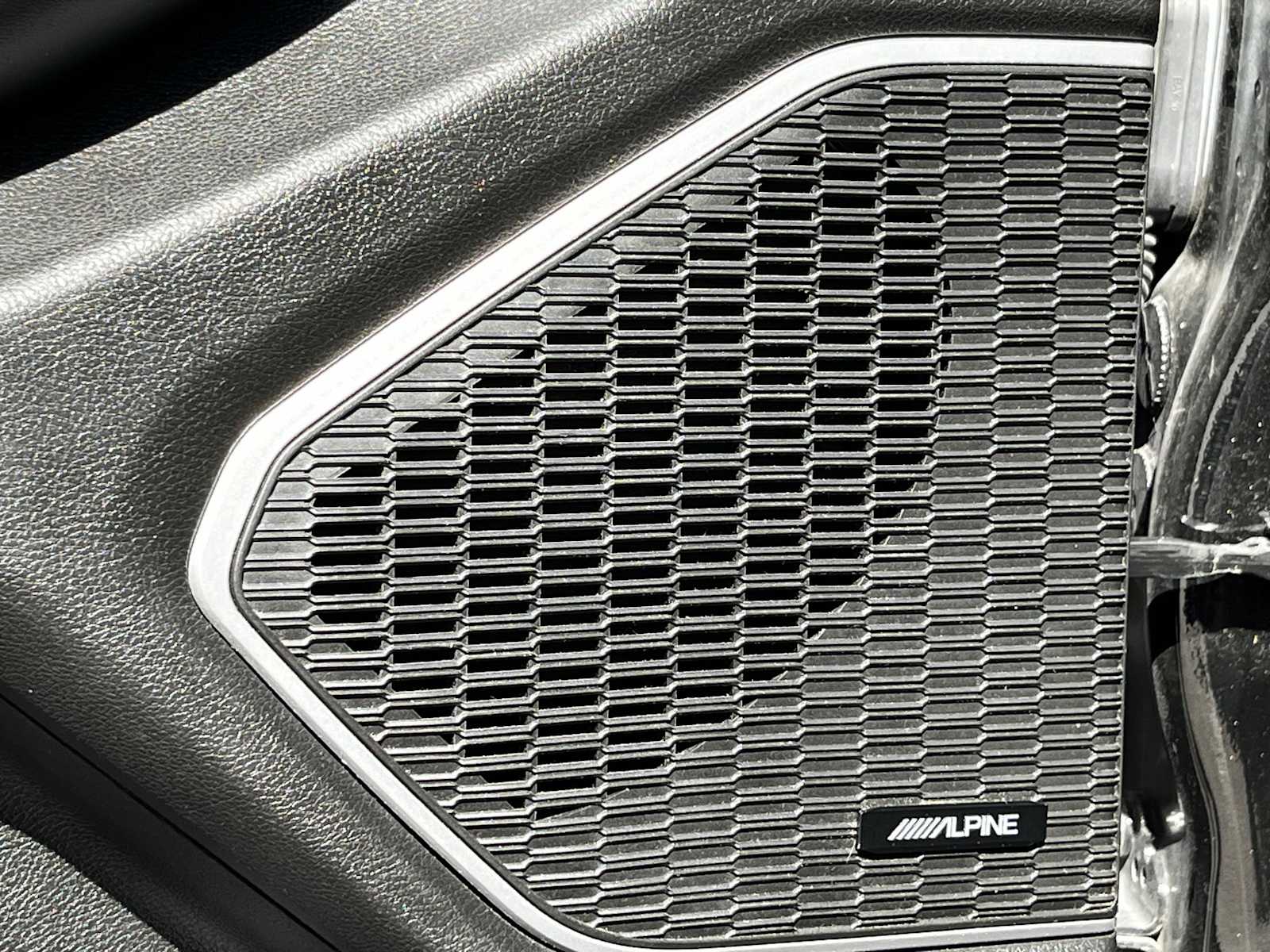 Thumbnail: 2024 Jeep Grand Cherokee - 30