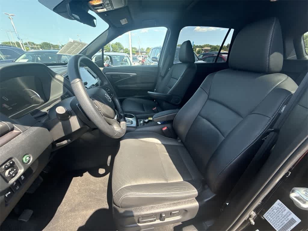 Thumbnail: 2022 Honda Passport - 15