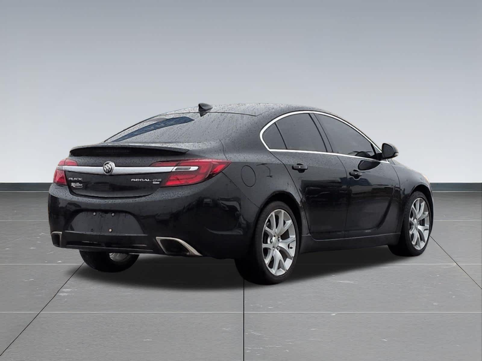 Thumbnail: 2017 Buick Regal - 7