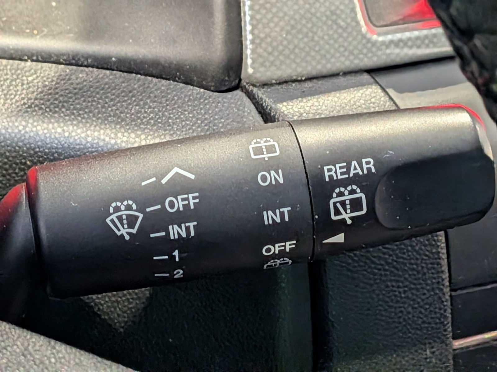 Thumbnail: 2005 Mazda Mazda3 - 23