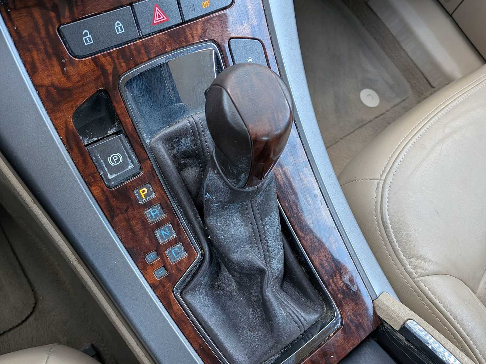 Thumbnail: 2013 Buick LaCrosse - 28