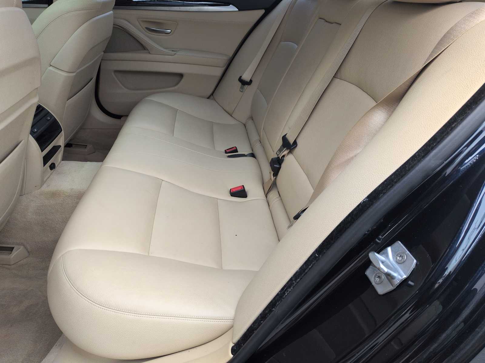 Thumbnail: 2014 BMW 5 Series - 17