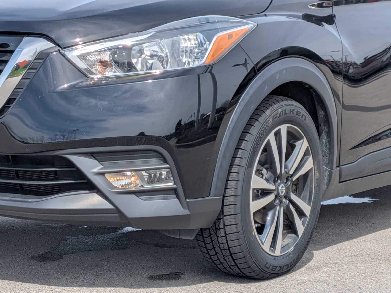 Thumbnail: 2020 Nissan Kicks - 10