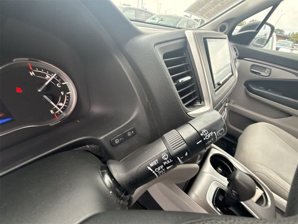 Thumbnail: 2016 Honda Pilot - 25