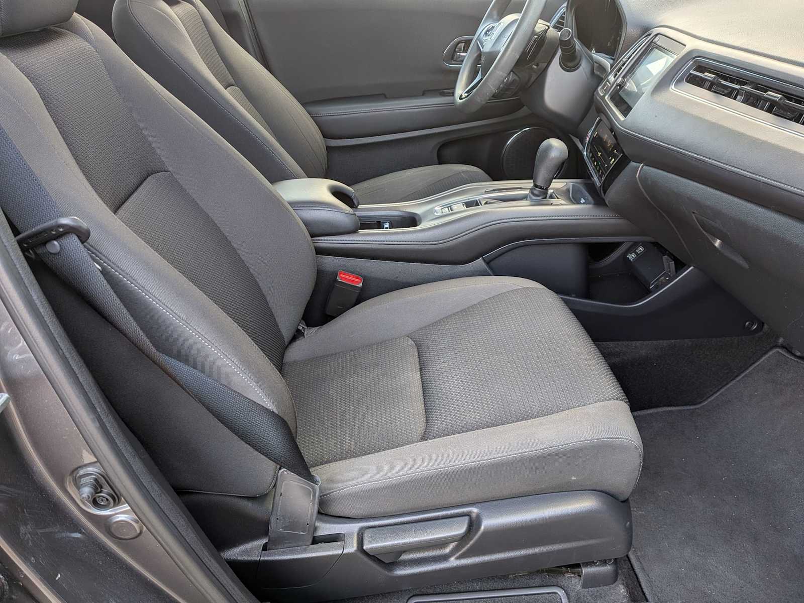 Thumbnail: 2020 Honda HR-V - 21