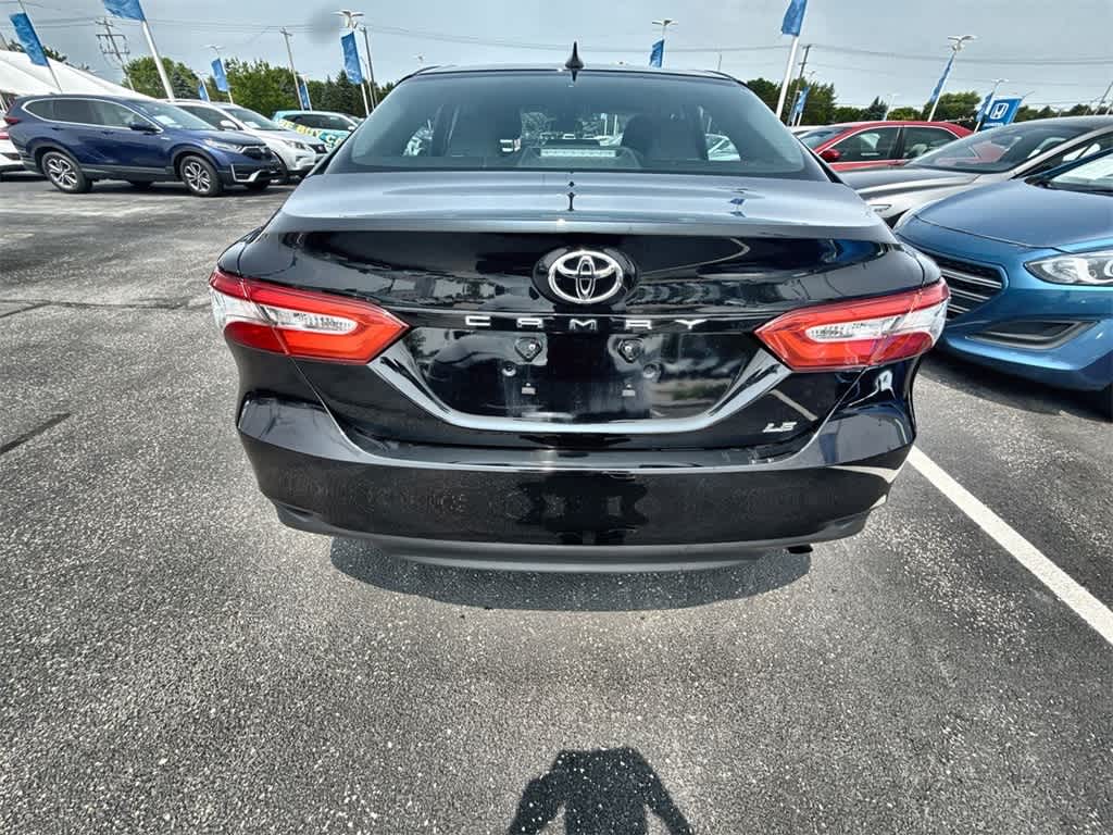 2019 Toyota Camry LE 11