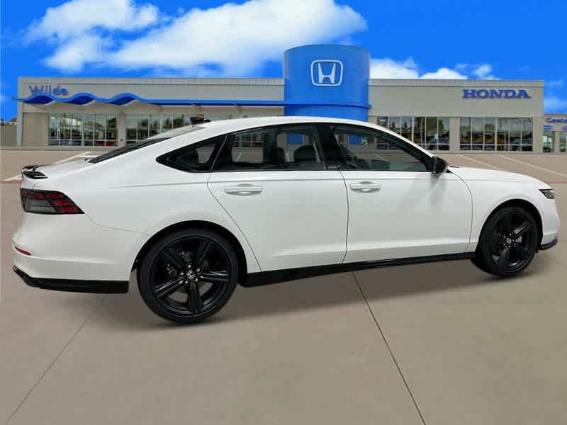 Thumbnail: 2025 Honda Accord - 8