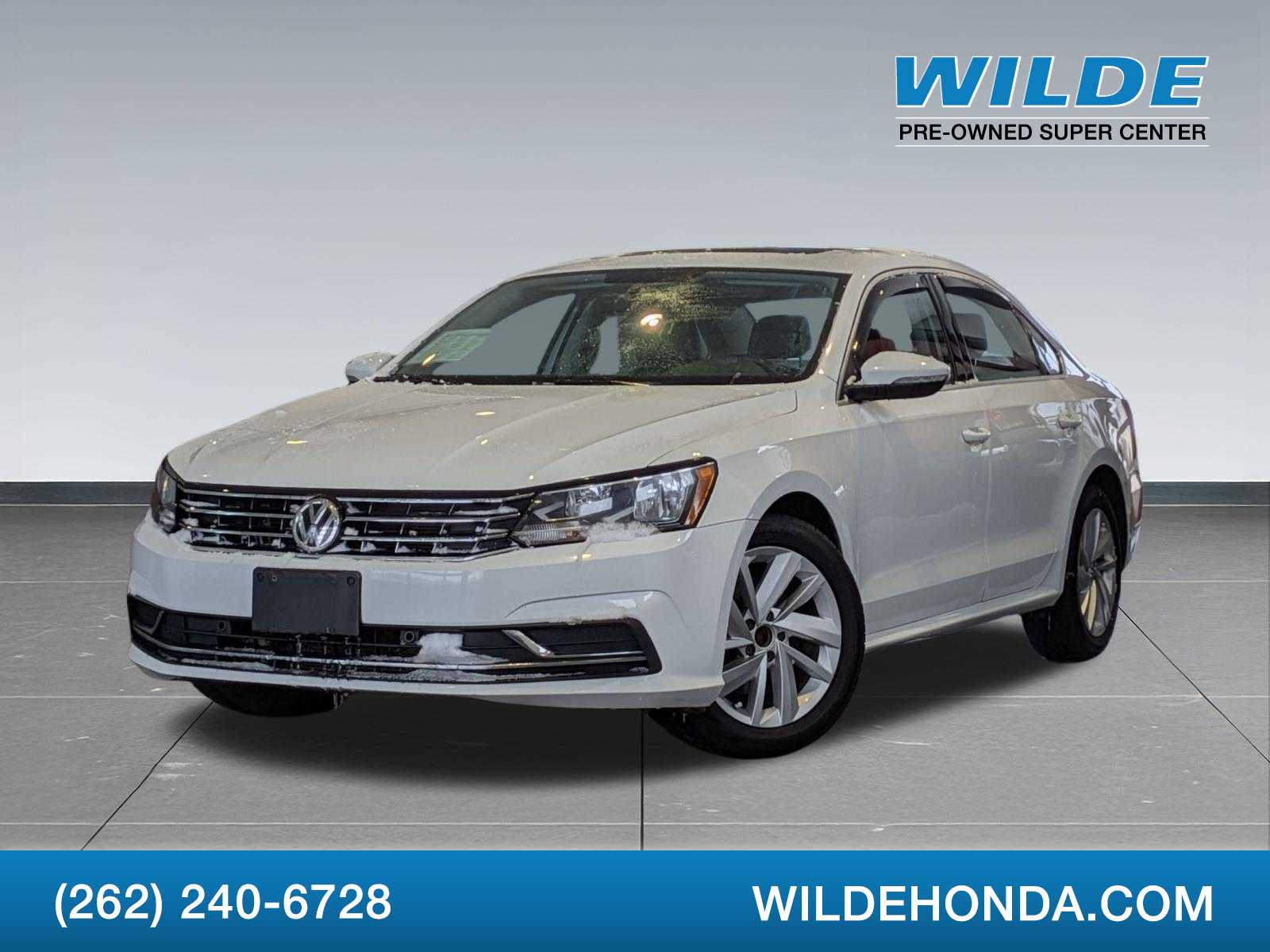 2018 Volkswagen Passat 2.0T -
                  Waukesha, WI