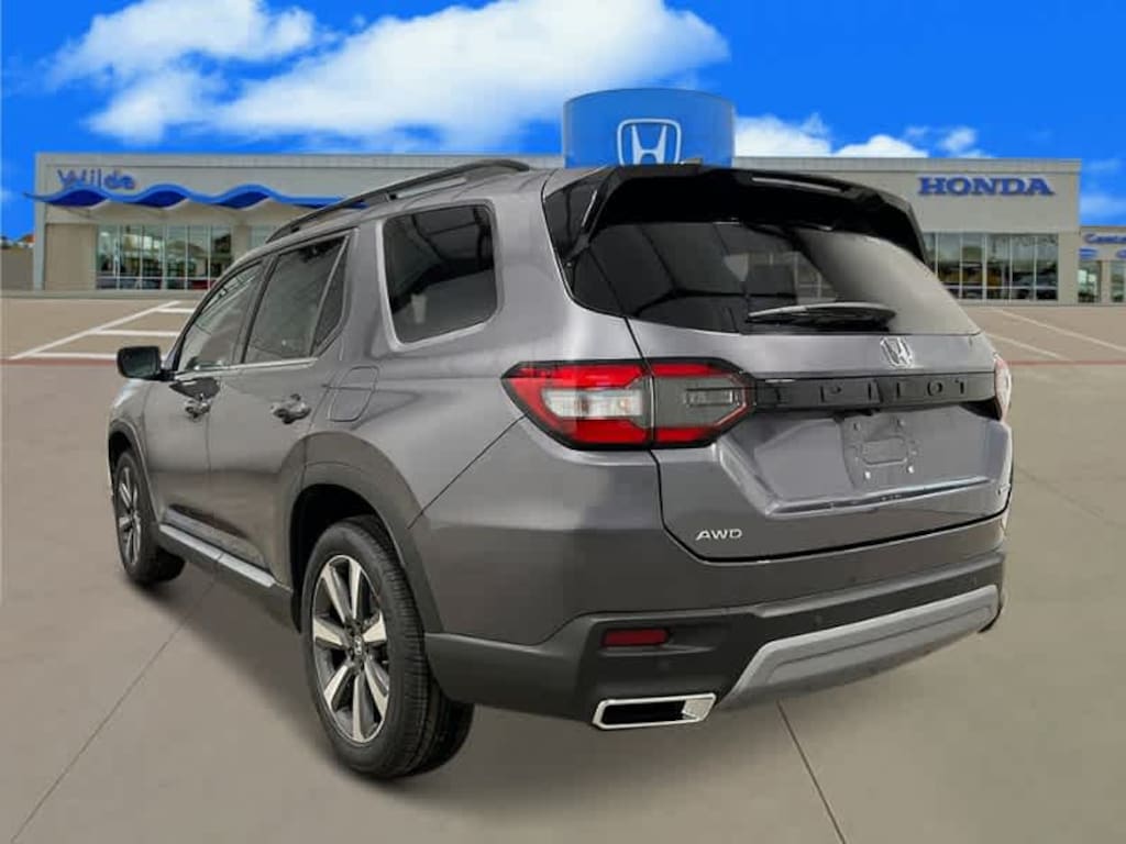New 2025 Honda Pilot Touring SUV