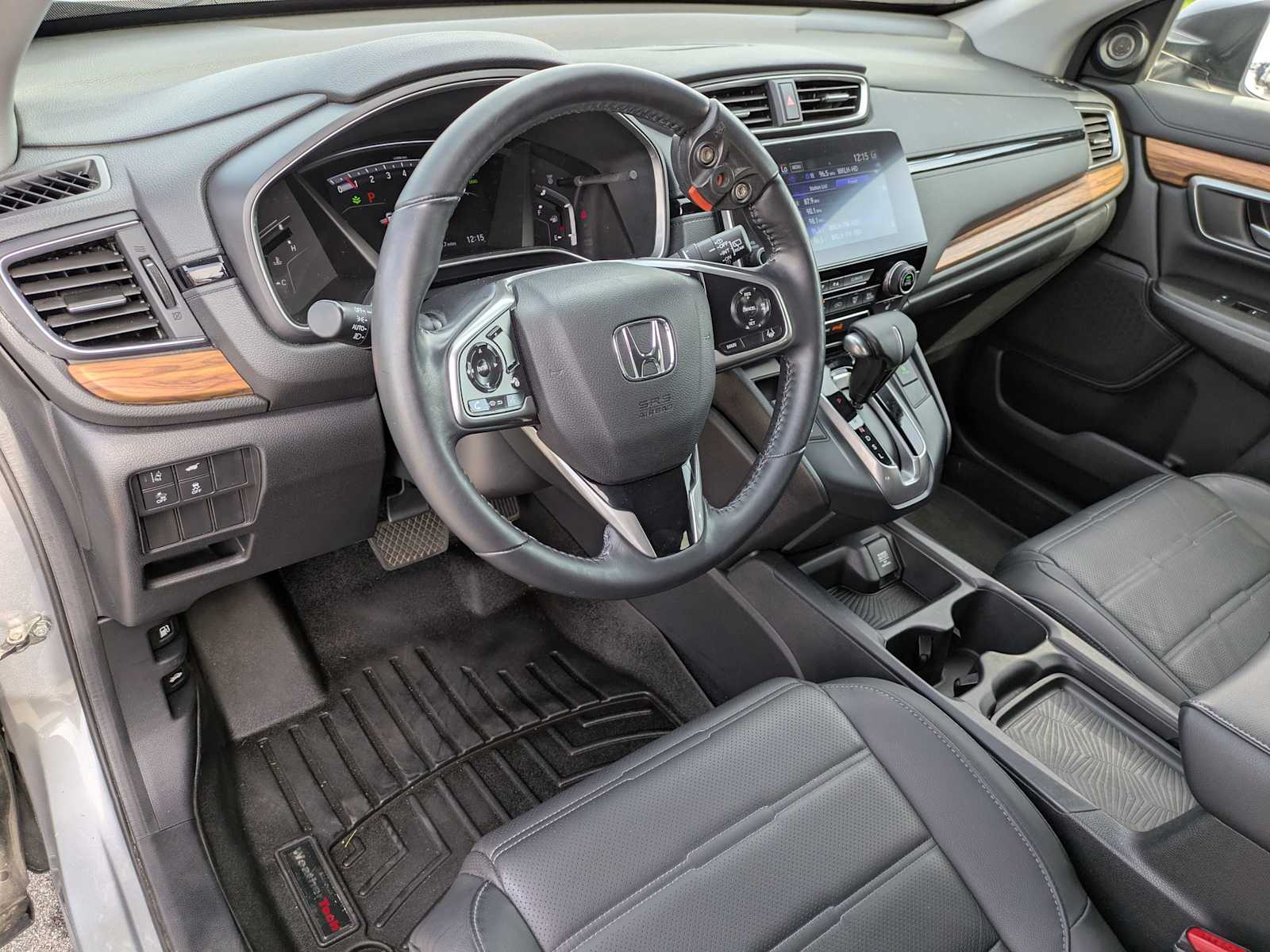 2019 Honda CR-V Touring photo 2